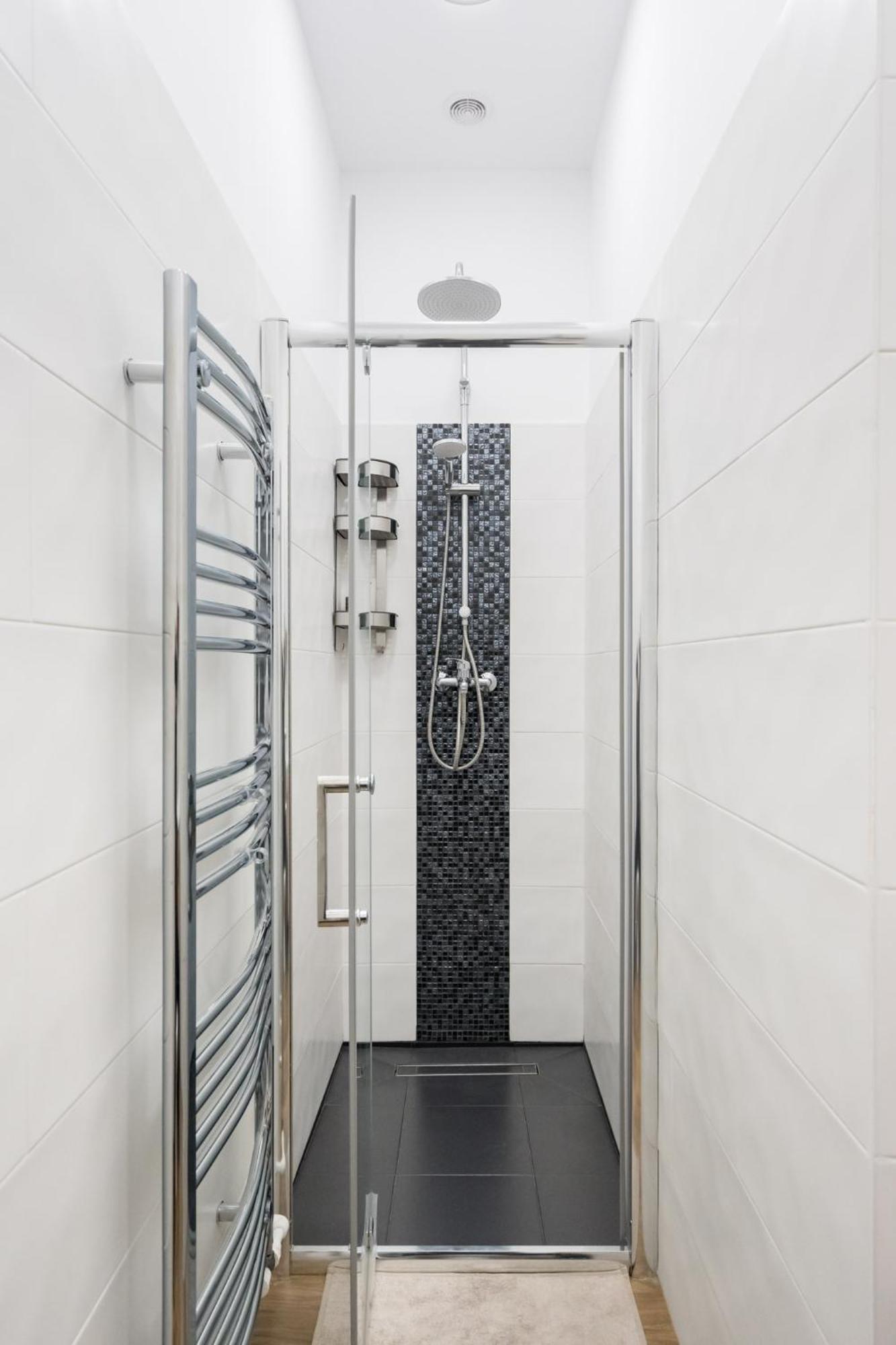 Urban Walls Apartments 5B 布加勒斯特 外观 照片